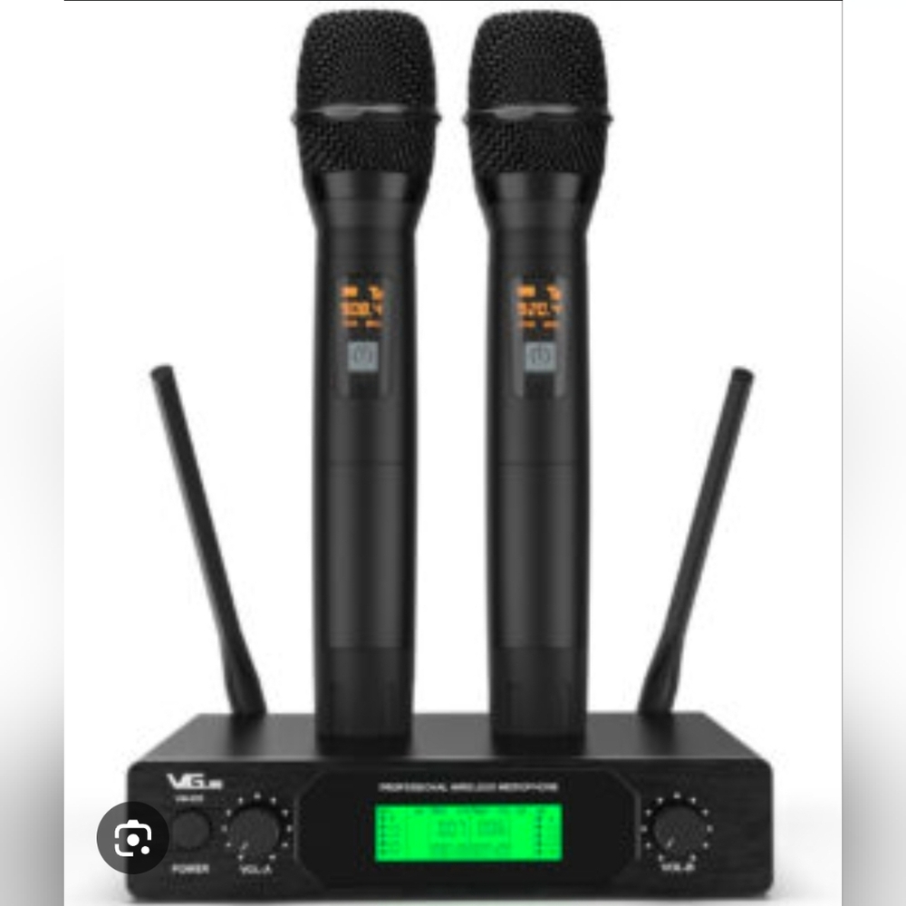 NEW VeGue VW-022 UHF Wireless Microphone System – 2 Mics